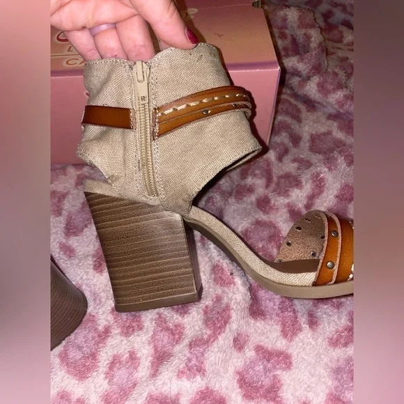 Jellypop Jelly Pop Open Toe Block Heel Sandal leather canvas shannen NEW - Picture 7 of 16